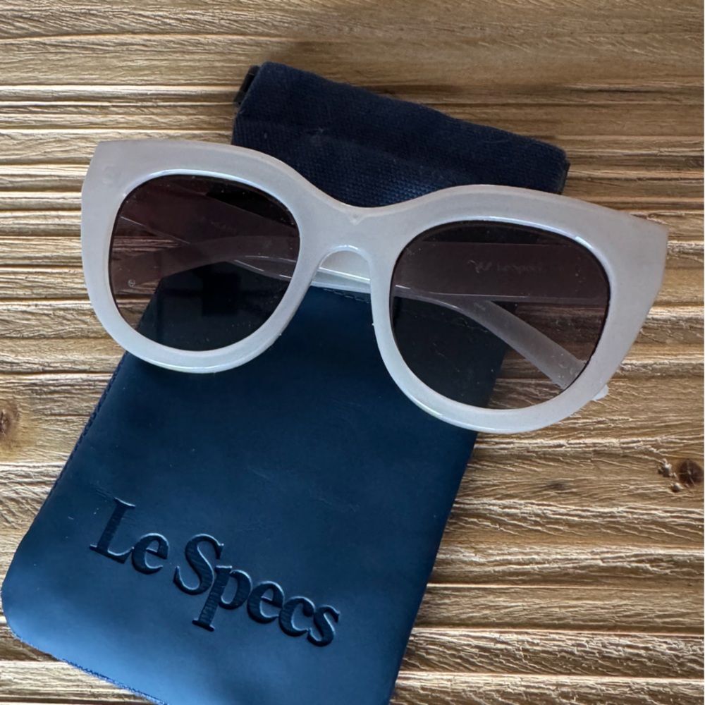 Le Specs White Sunglasses with Case